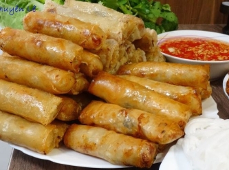 Bí quyết làm món chả giò vàng giòn